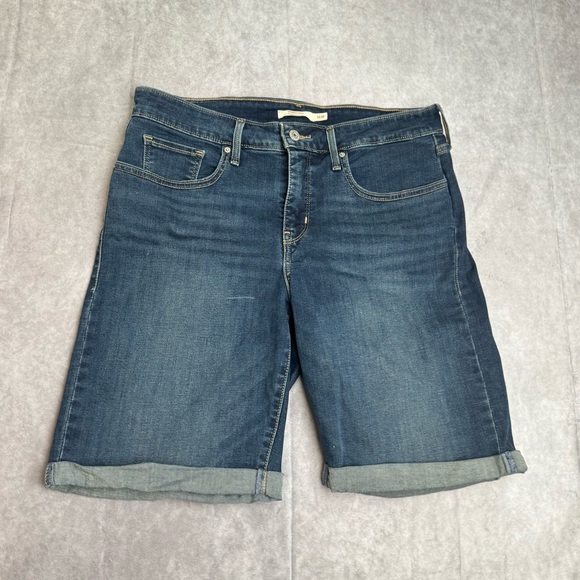 Levi’s Bermuda Denim Shorts 16W Mid Rise Cuffed Blue Jean Shorts Plus Size - Picture 2 of 8